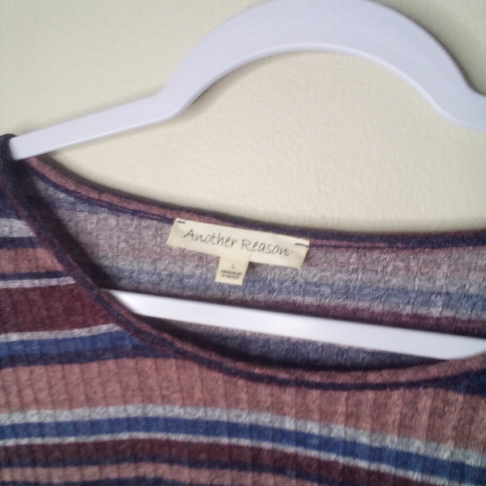 Another Reason Shirt Blouse L 3/4 Sleeve Tie Detail Ribbed Stripe Blue Red - Picture 7 of 14